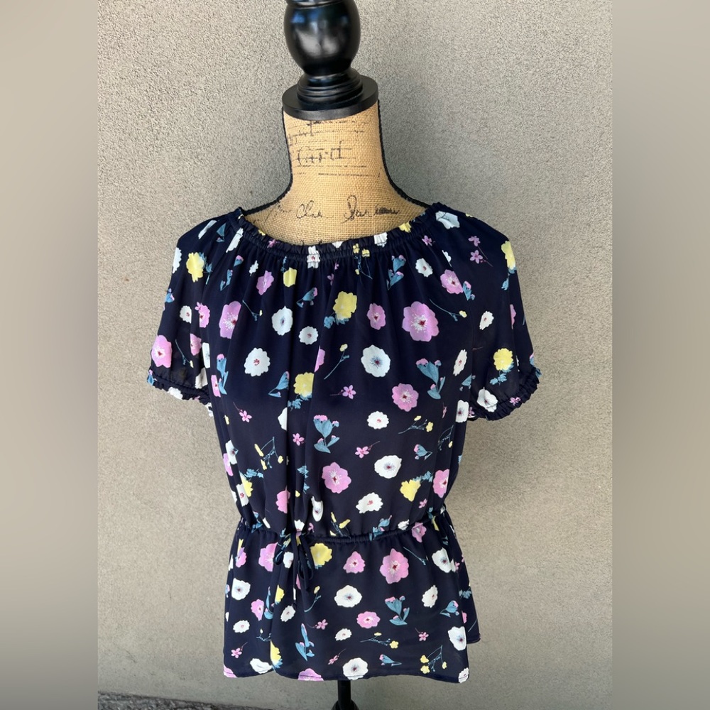 Ann Taylor Short Sleeve Smocked Waist Floral Blouse